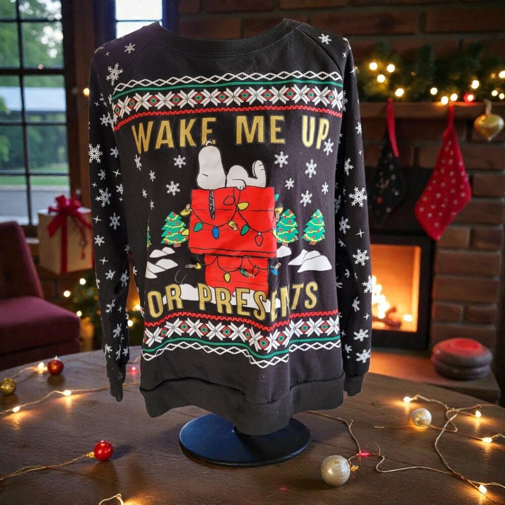 Cute Snoopy "Wake Me For Presents" Black Sweatshirt Junior Size
